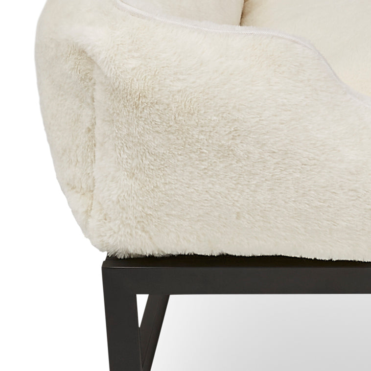 The FÜZI Dog Bed - Faux Fur