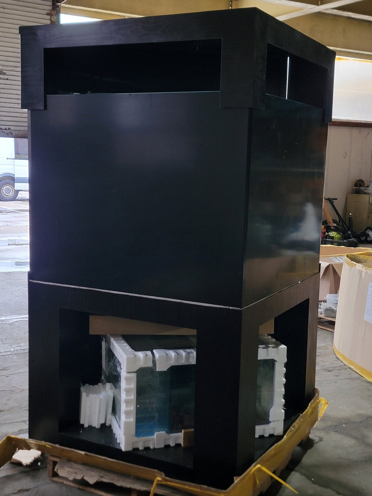 250 Gallon Glass Corner ¼ Cylinder Reef Ready Aquarium Ensemble, Unstained