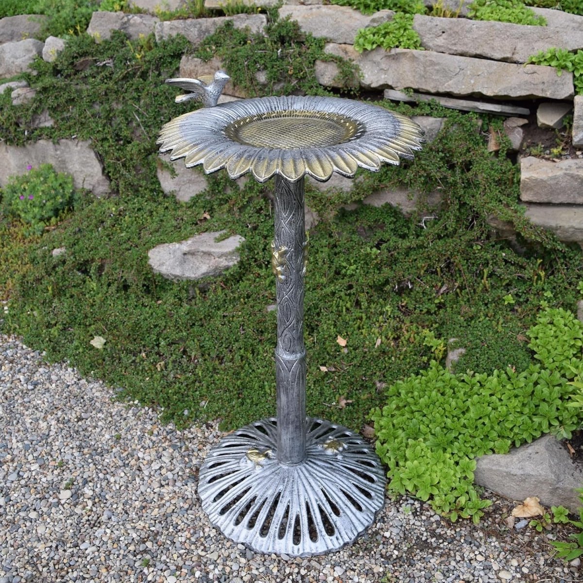 Antique Pewter Sunflower Design Aluminum Birdbath, Silver