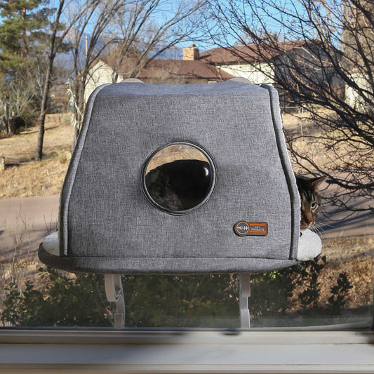 Universal Mounted Kitty Sill with Hood